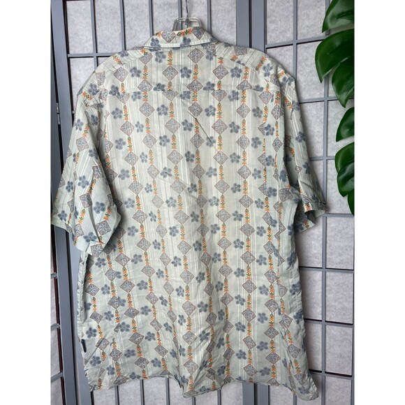 Columbia Mens Shirt  Button up geometric Print  Blue Vertex Short Sleeve XL - Picture 4 of 8